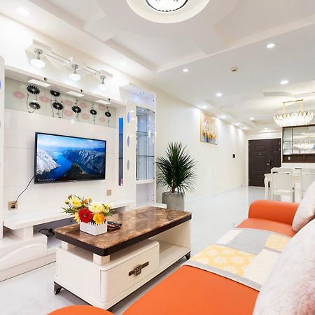 Scenic Valley Serviced Apartment Хошимин Екстериор снимка