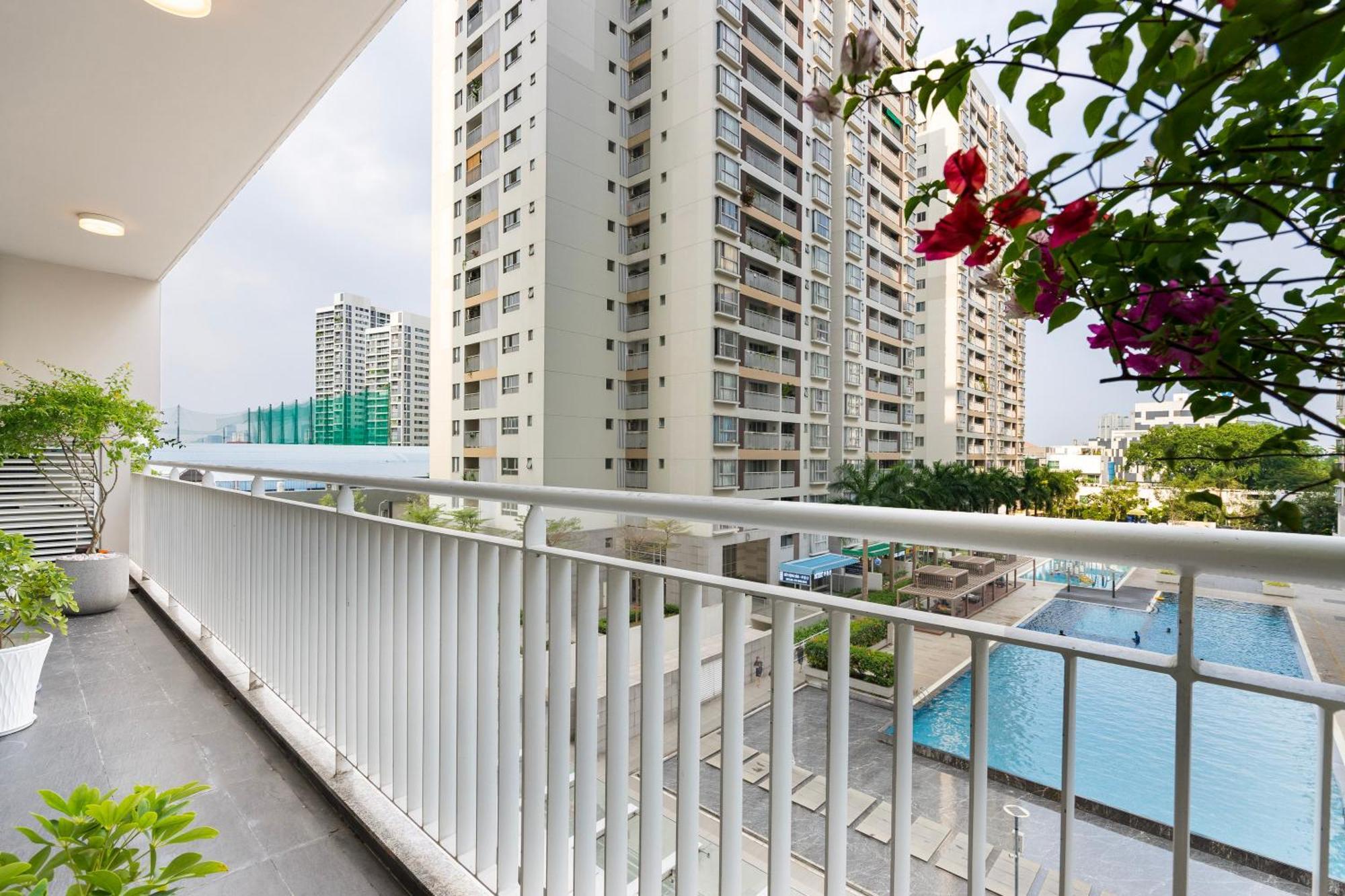 Scenic Valley Serviced Apartment Хошимин Екстериор снимка